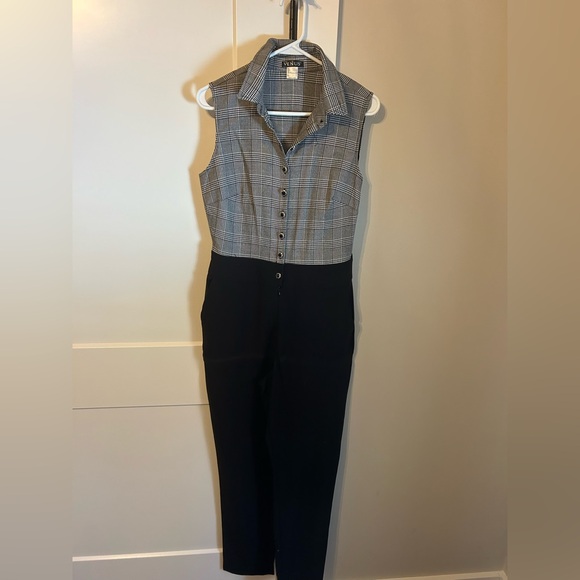 VENUS Black and Gray Sleeveless Jumpsuit - Picture 2 of 6